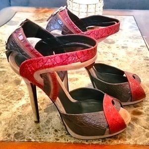 FENDI  Tri-colored Pumps